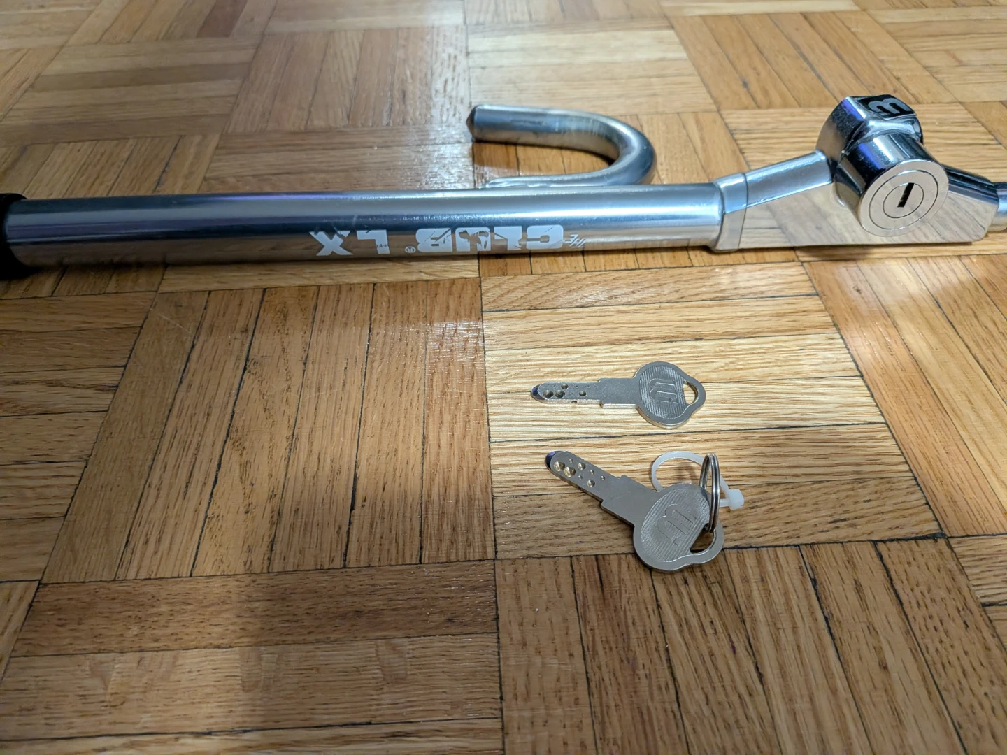 The Club LX Steering Wheel Lock - photo 3