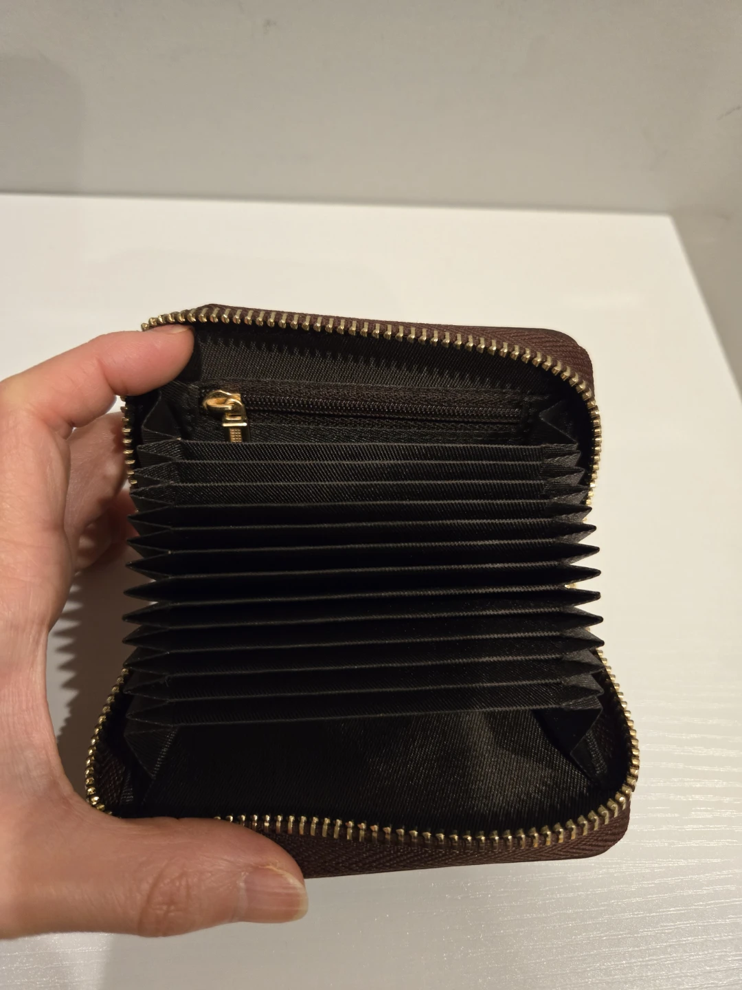 Zippered Credit Card Holder Wallet - photo 3