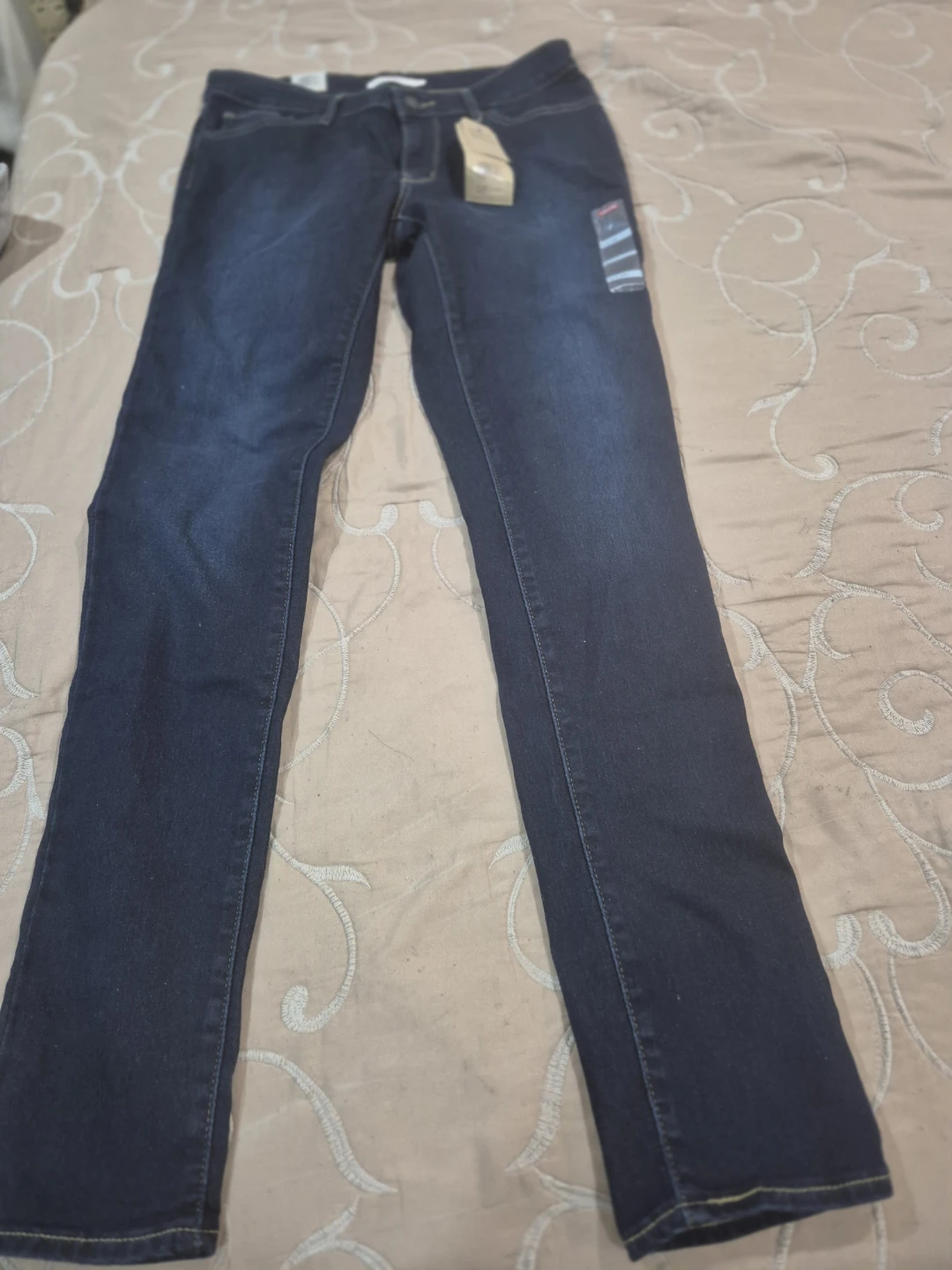 Levi's Jeans 31 x 34 Dark Wash - photo 2