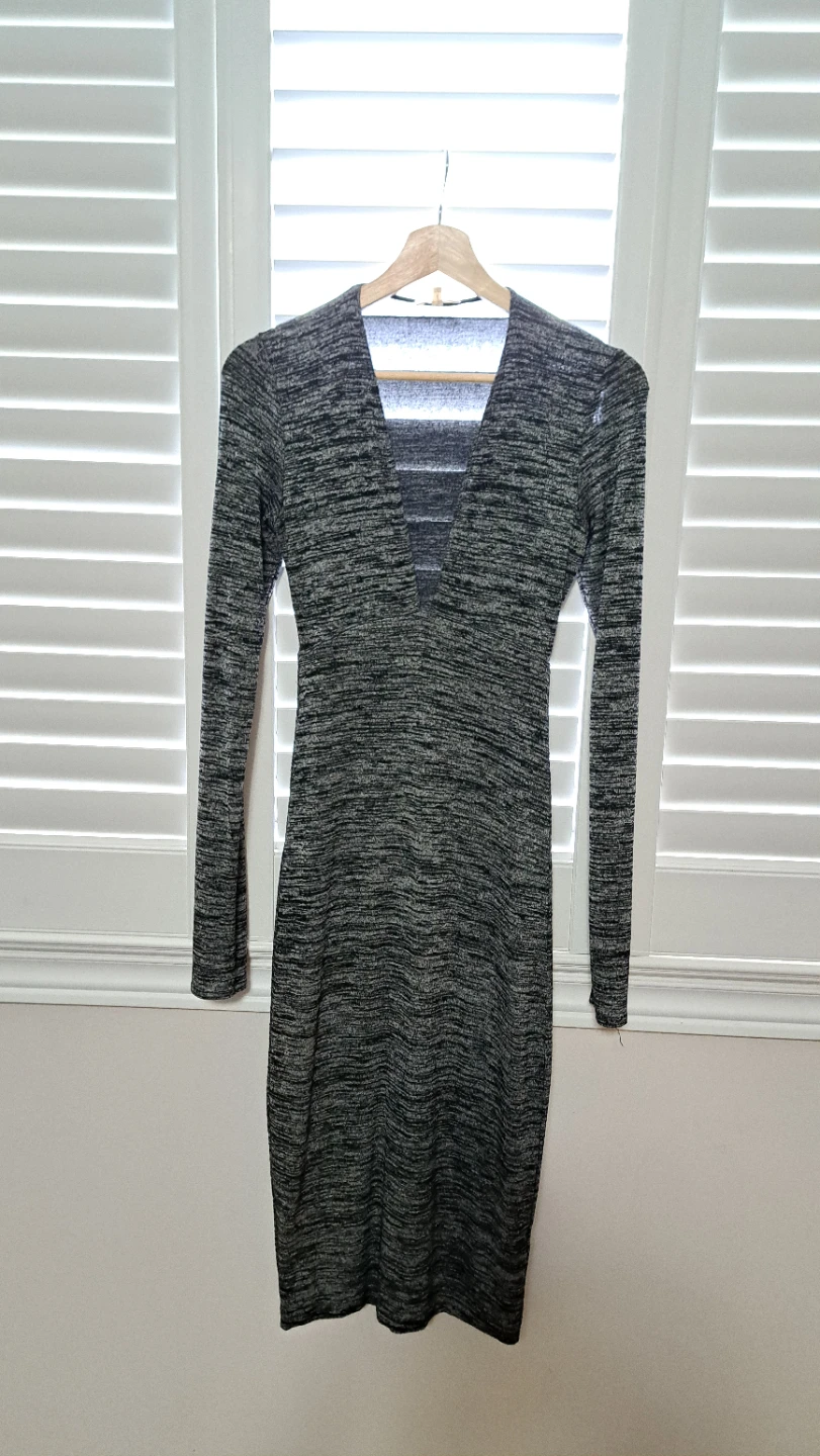 Wilfred Free Grey Marled V-Neck Midi Sleeve Dress - Size S