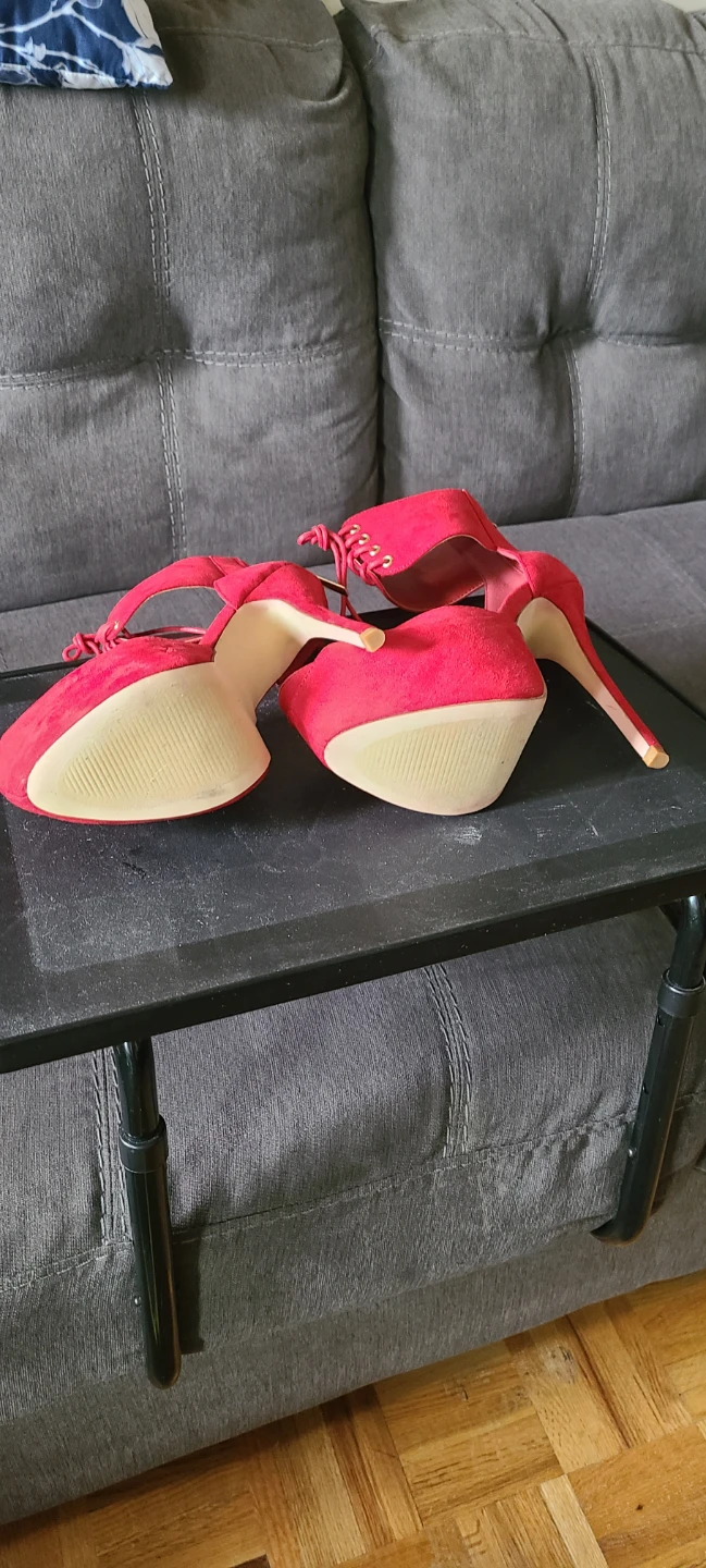 Pepper-Ann Red Suede Peep-Toe Heels - Size US 7.5 - photo 2