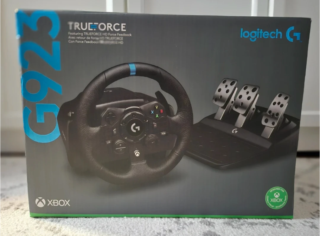 Logitech G923 TRUEFORCE Racing Wheel and Pedals for Xbox/PC