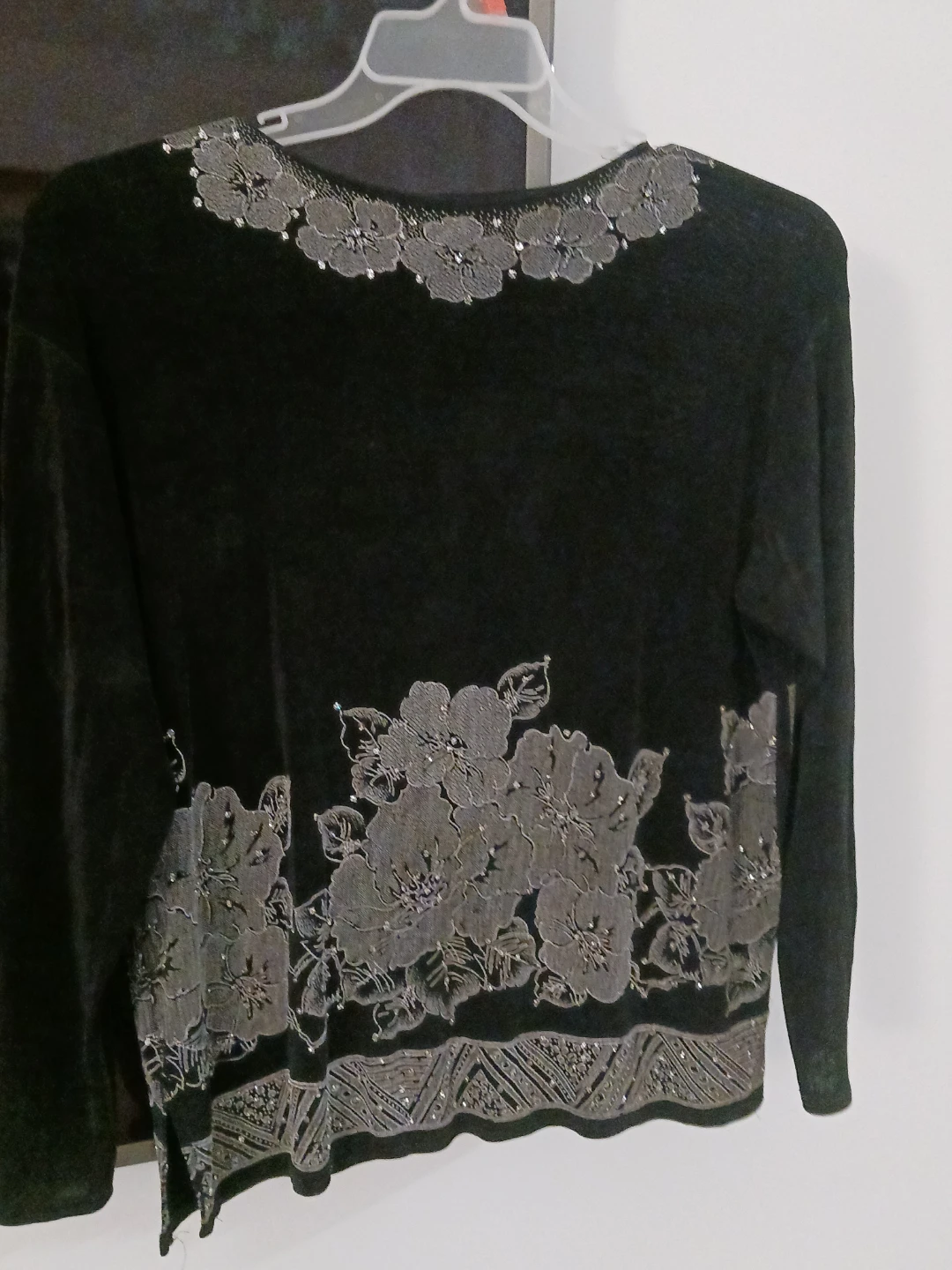 Black Velvet Beaded Floral Long Sleeve Top - photo 2