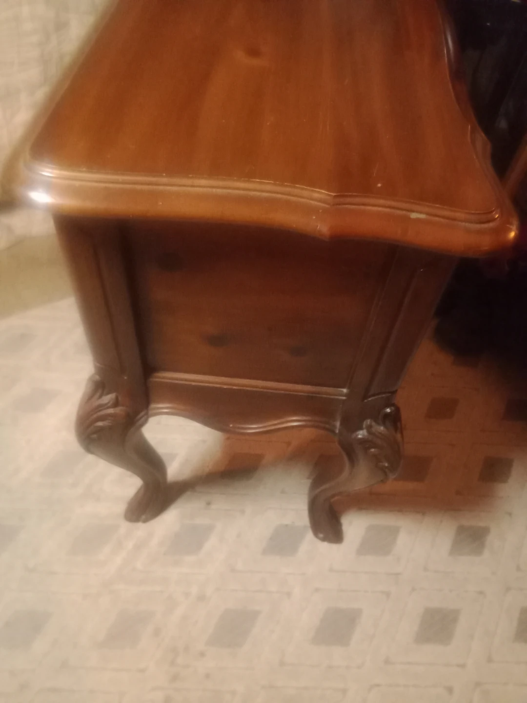 Gordons furniture pine console chest french country. - photo 2