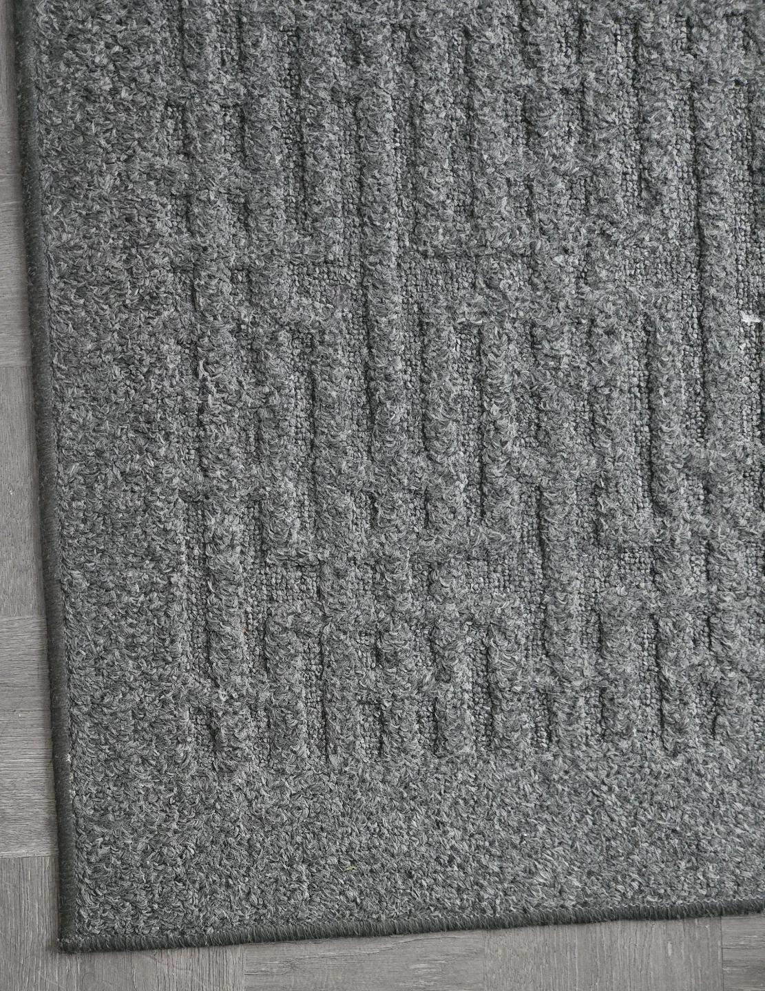 grey rug