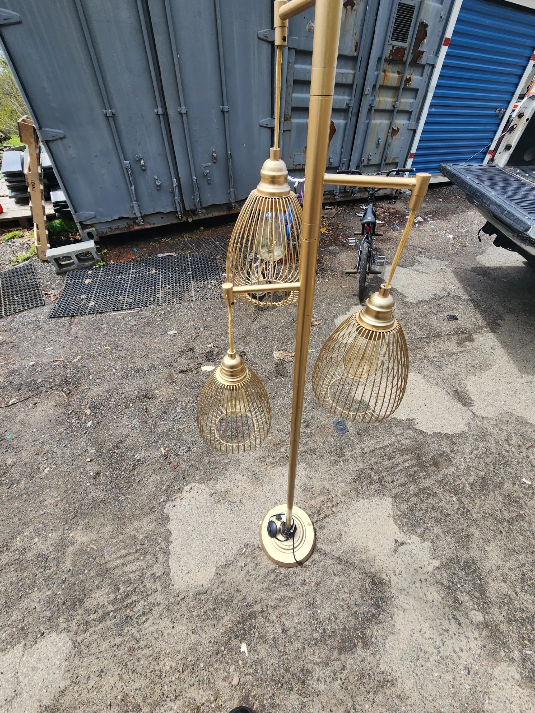 Gold Metal Floor Lamp with 3 Caged Shades - photo 2