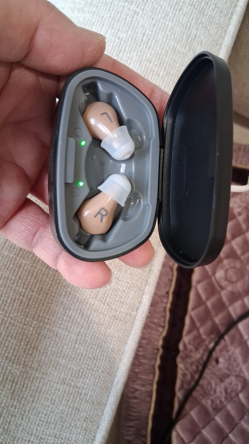 NEW Universal hearing aid, for moderate hearing loss, USB