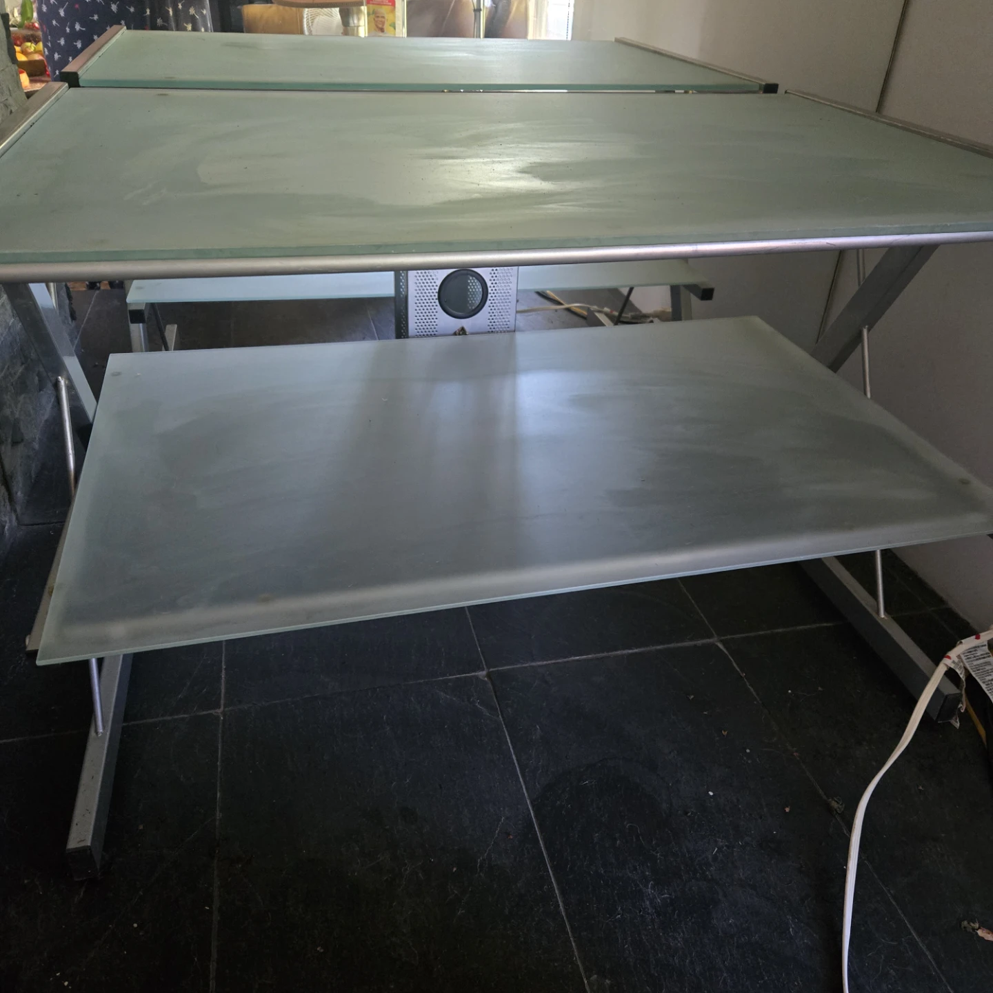 Tv stand