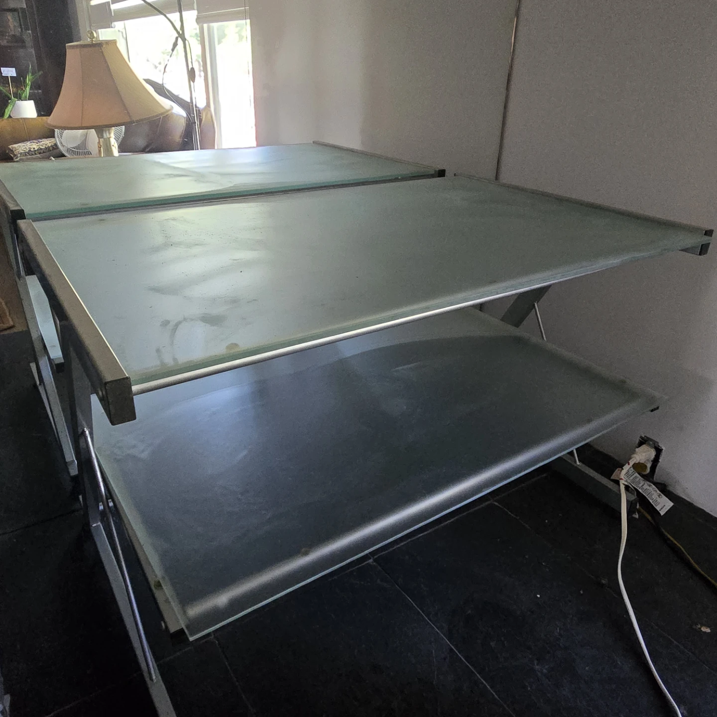 Tv stand - photo 2