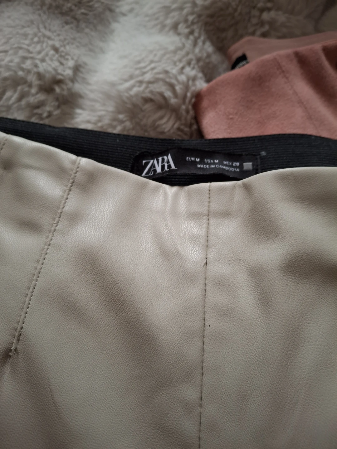 Ladies small pants. - photo 2