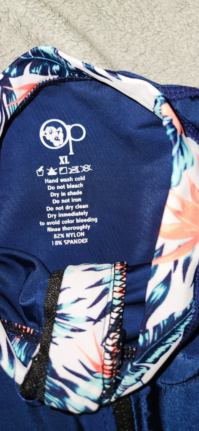 Women's rash guard-size XL - photo 2