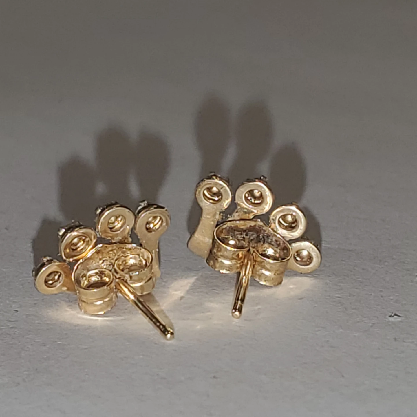 14 K Gold Stud Earrings with Stones