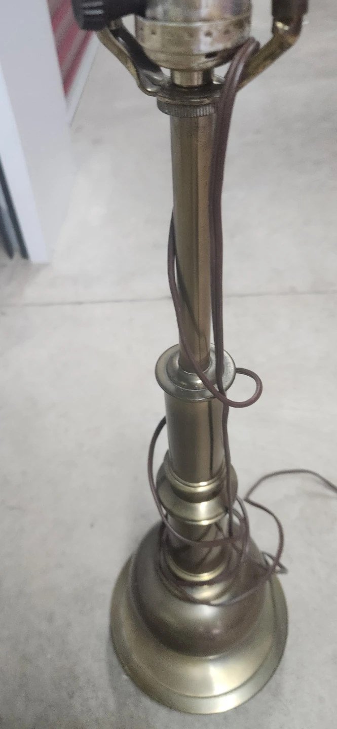 Two Royal Designs Inc. Brass Table Lamp - photo 3