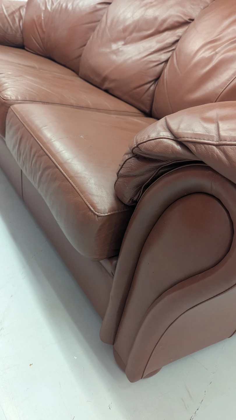 Free Delivery - High Quality 3 seater Leather Couch - photo 5