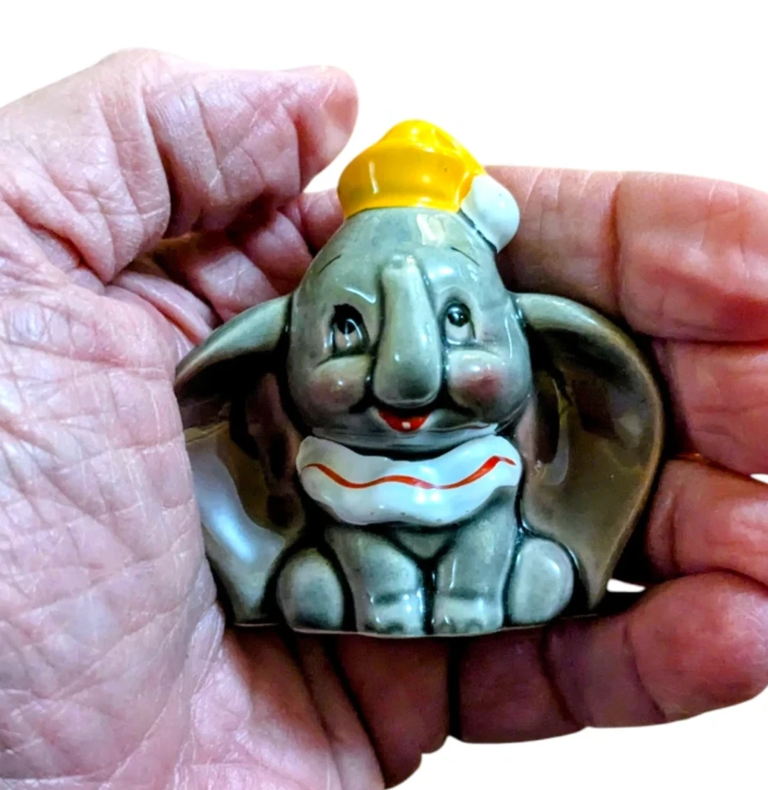 Vintage 1960s Dumbo The Elephant Ceramic figurine Japan - photo 3