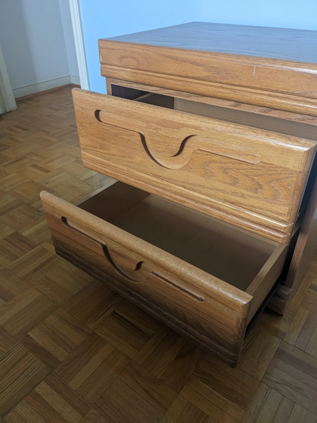 Oak Finish Nightstand - photo 3