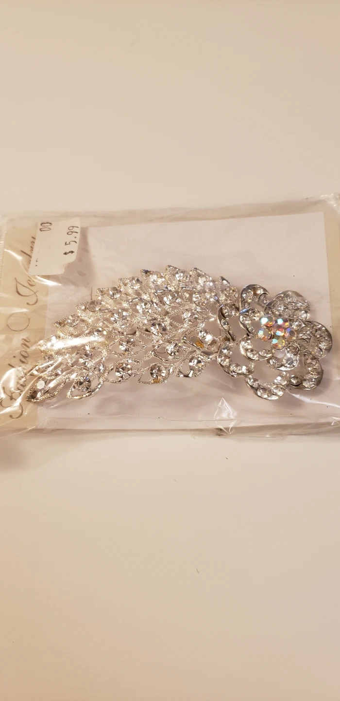 Flower & Leaf Rhinestone Brooch/Clip - photo 2