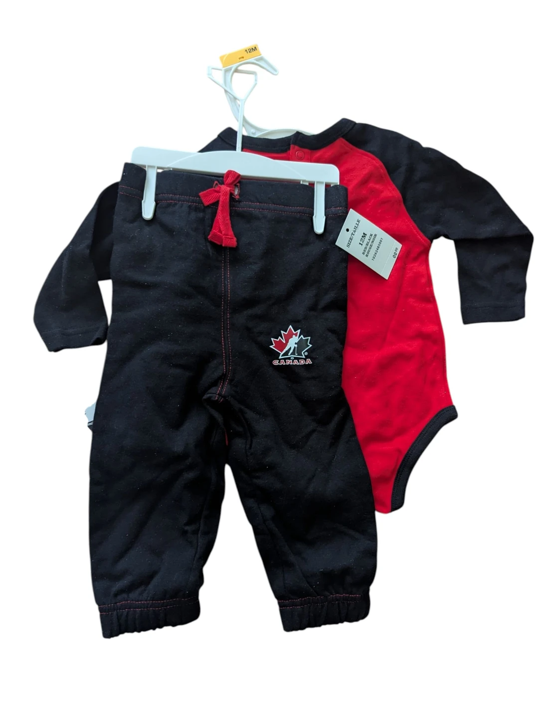 NEW team Canada hockey pajamas outfit for 12 months w/beanie - photo 2