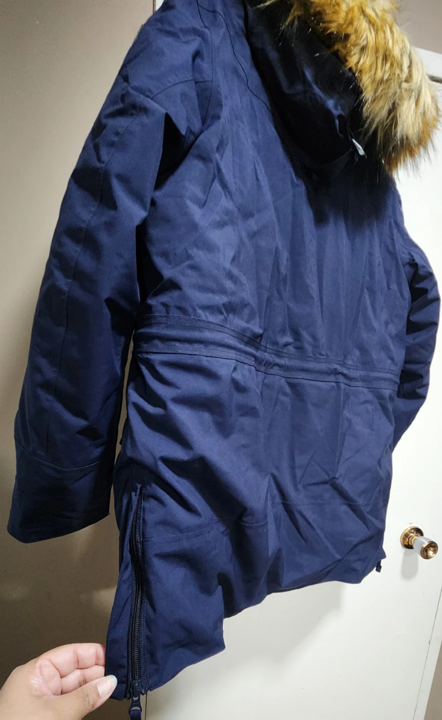 Quechua Navy Blue Winter Parka Jacket with Faux Fur Hood - photo 3