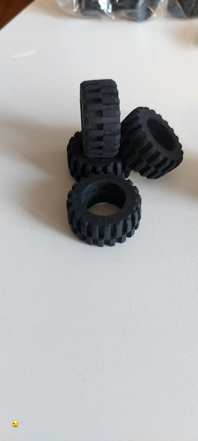 LEGO Tires x4 - photo 5