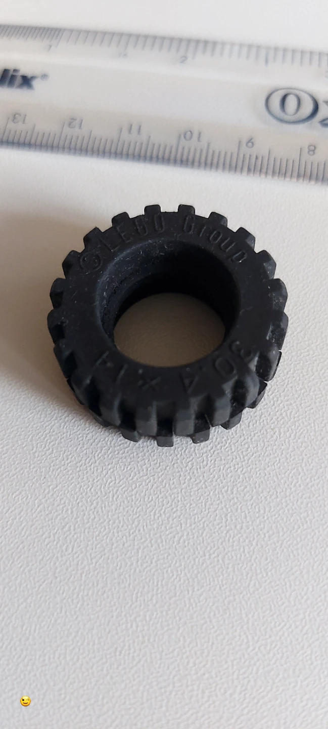 LEGO   7 sets of 4     28 pieces  (2 mics pieces) - photo 2