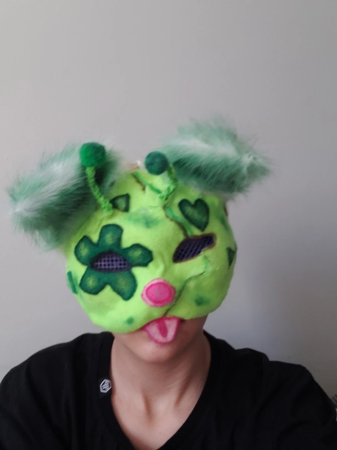 Green Fuzzy Alien cat therian mask - photo 5