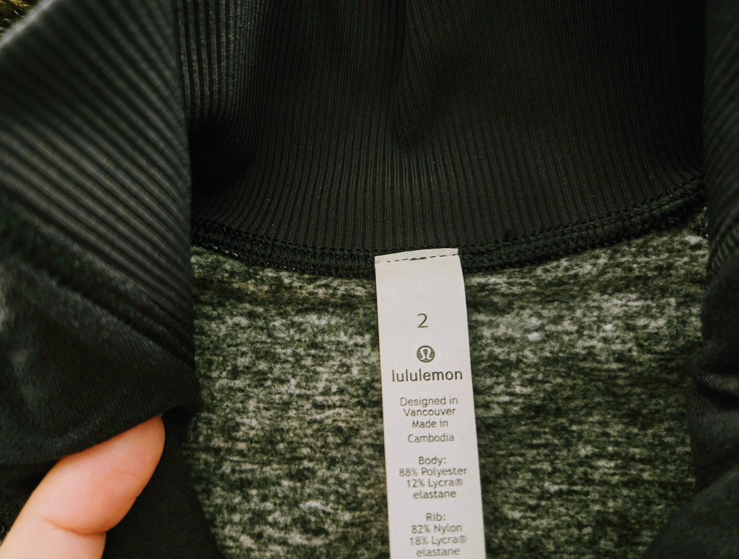 Lululemon Heathered Black 1/2 Zip Pullover Size 2 - photo 5