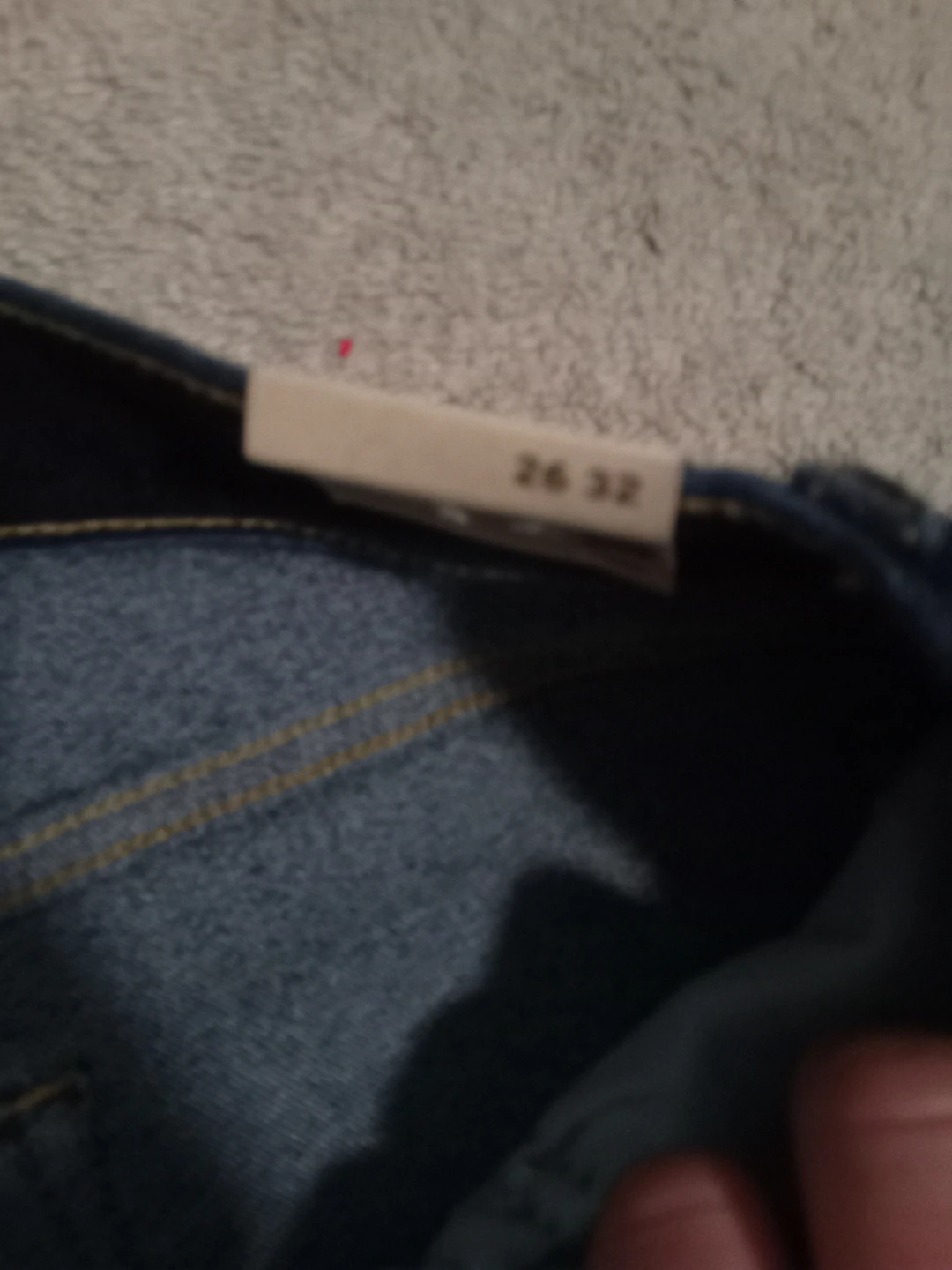 Levi's Women's Dark Wash Flare Jeans Size 26x32 - photo 3