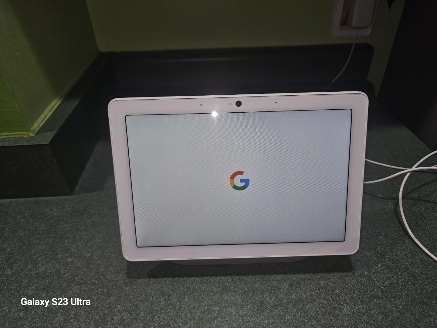 Google Nest Hub Max Smart Display - photo 2