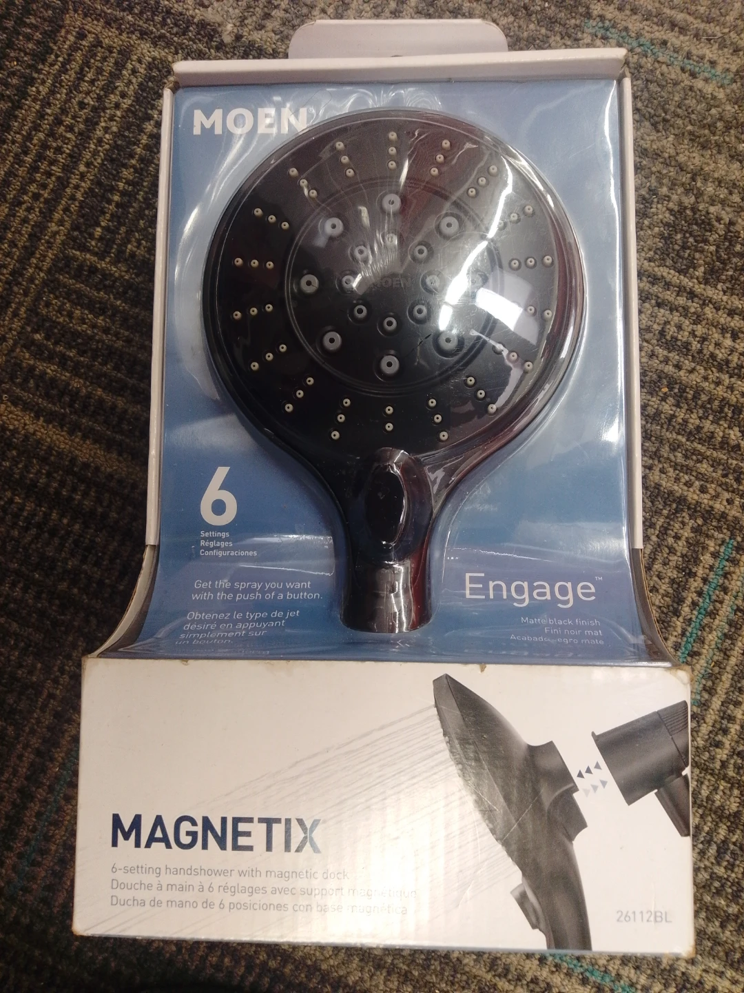 Moen Magnetix 6-Setting Handshower with Magnetic Dock