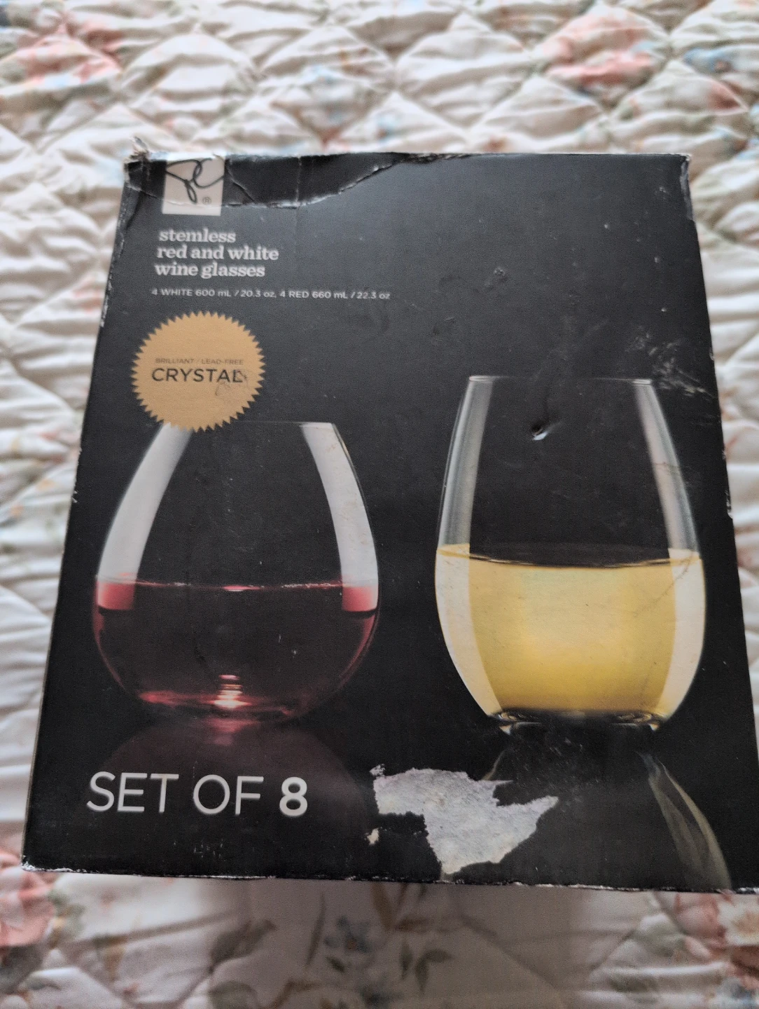 Set of 8 Stemless Red and White Wine Glasses