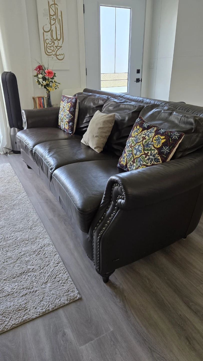 Natuzzi Editions Brown Leather Sofa / 100% Italian leather