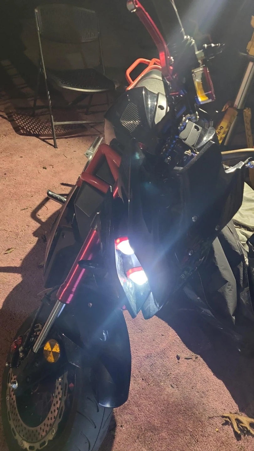 Black Electric Scooter Moped - 2088 Miles - photo 2