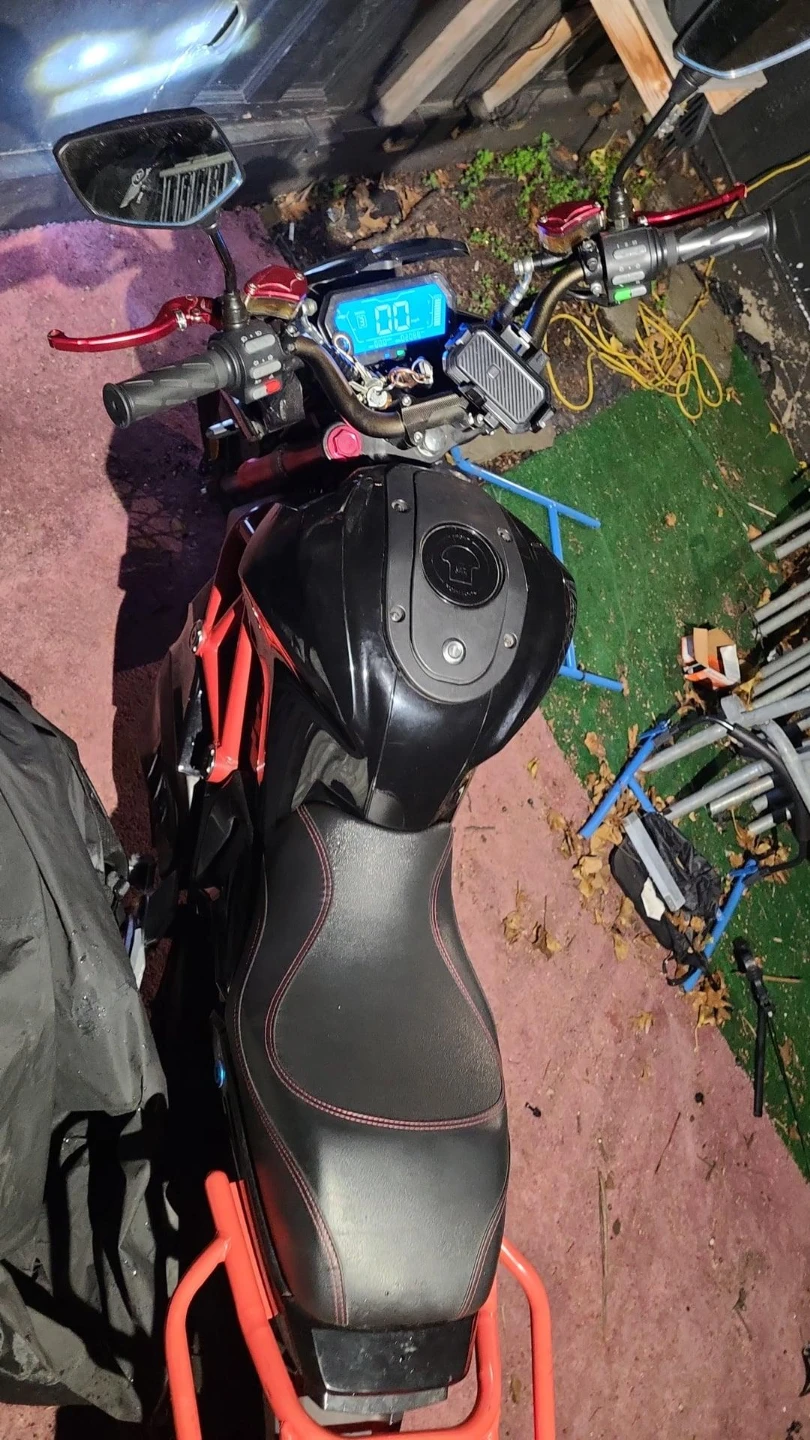 Black Electric Scooter Moped - 2088 Miles - photo 4