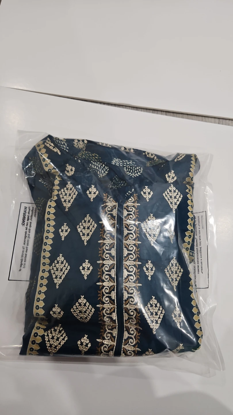 Pakistani dress - photo 3