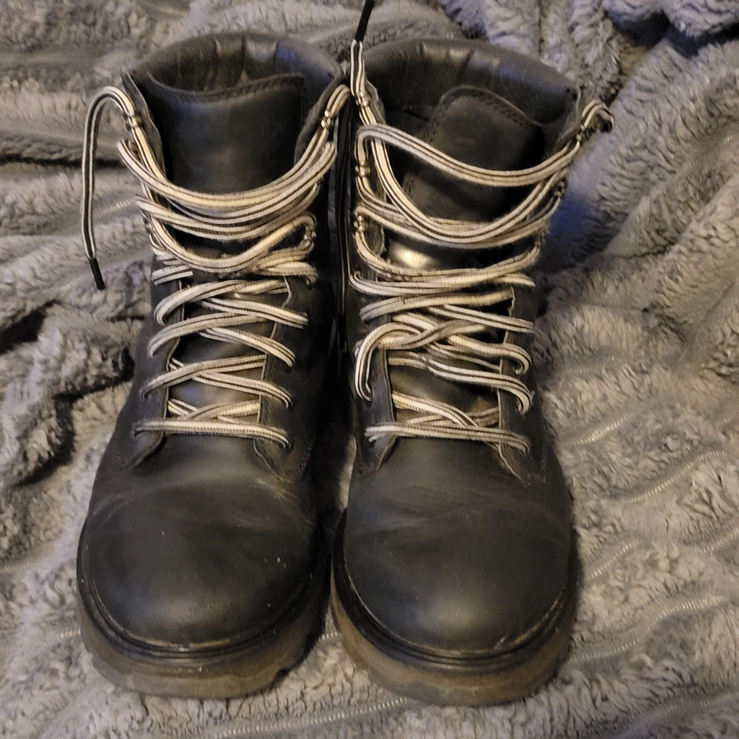 Sorel Waterproof leather Boots - Size 8