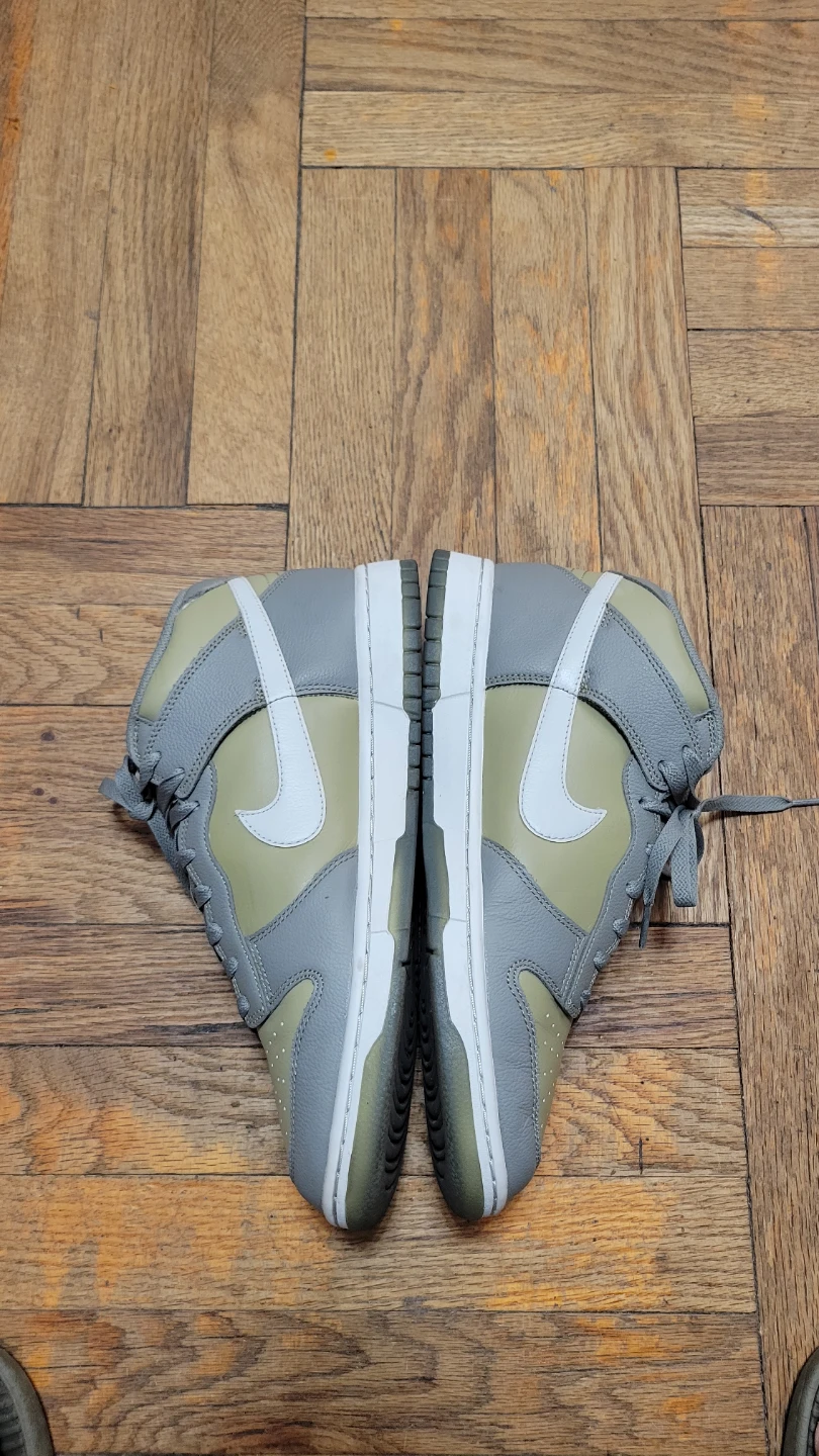 Nike Dunk High SE "Light Olive" (US 10.5) - photo 3