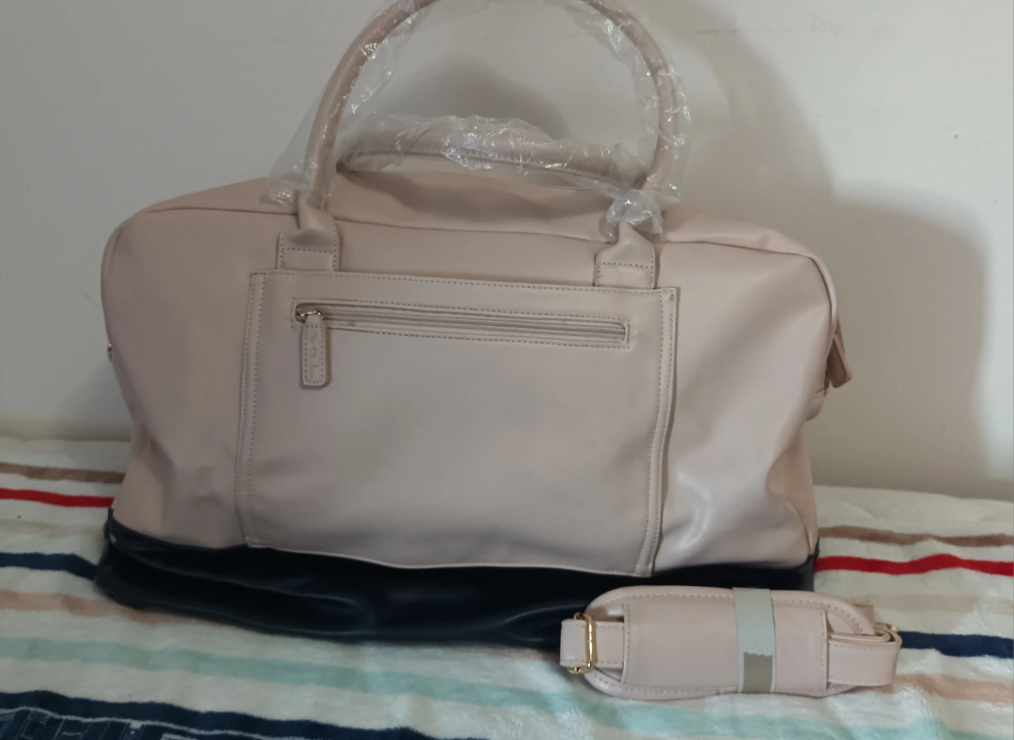 Pink Duffle Bag with Detachable Strap - photo 2
