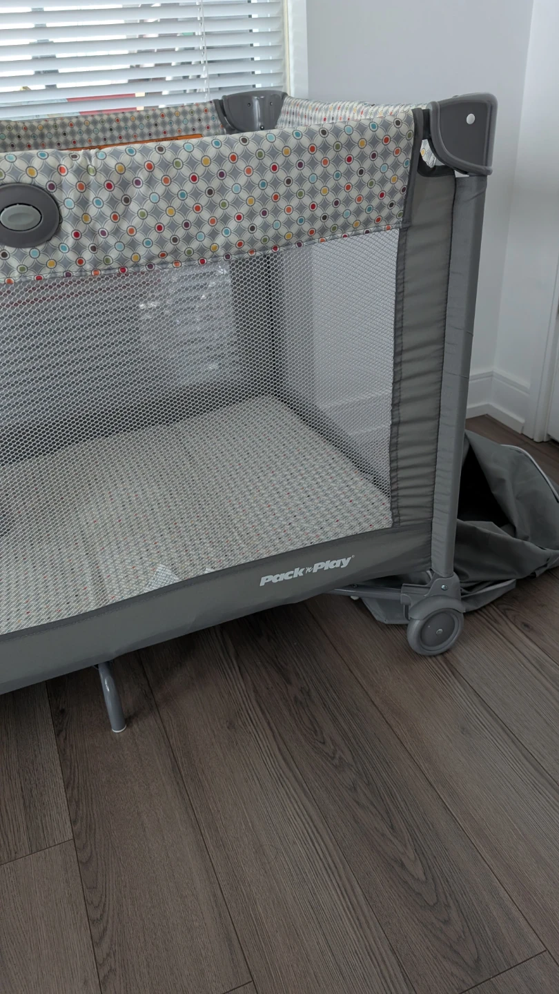 Graco Pack 'n Play Playard w Bassinet - photo 3