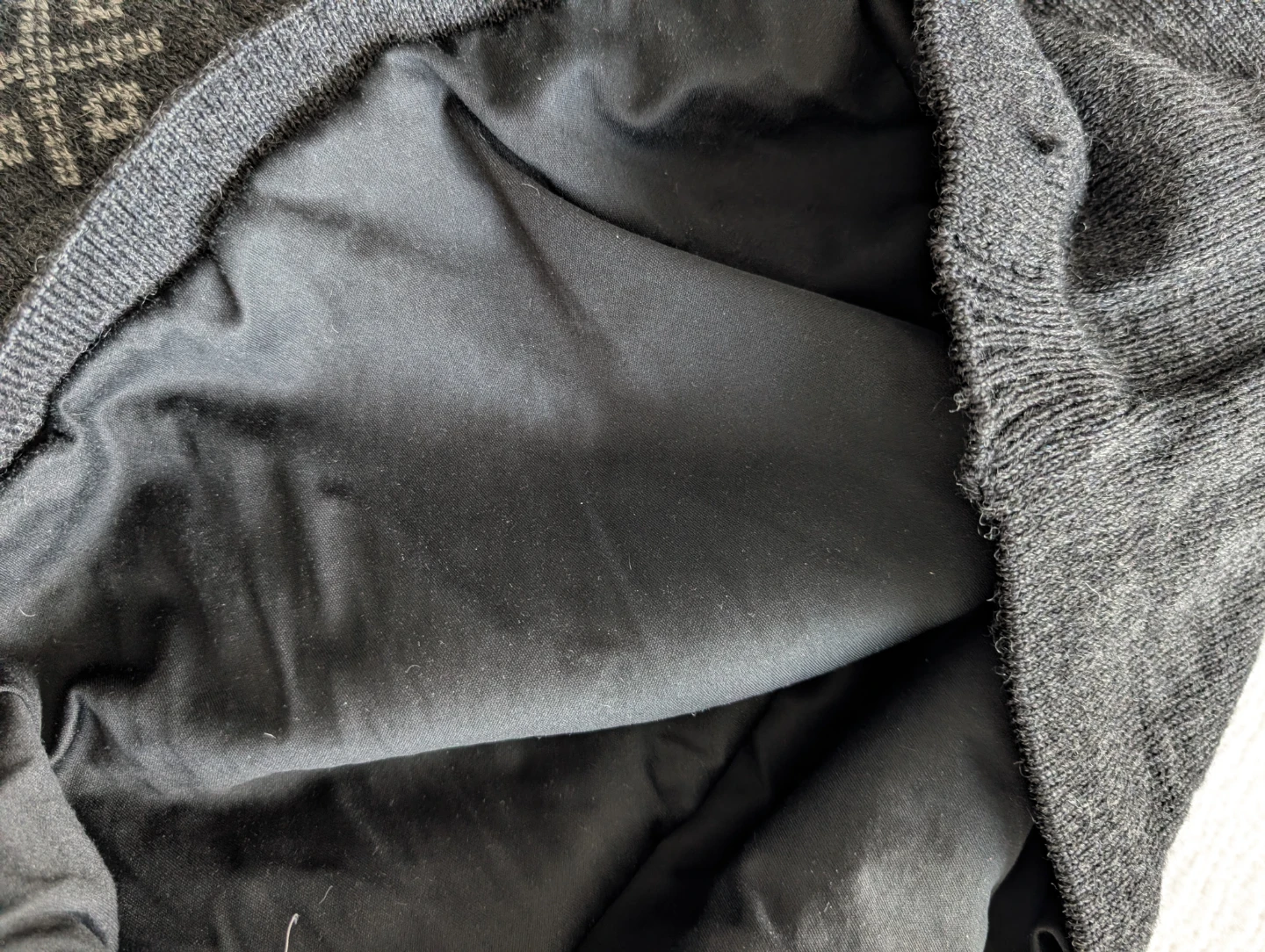 Dale of Norway Sweater - Medium - photo 3