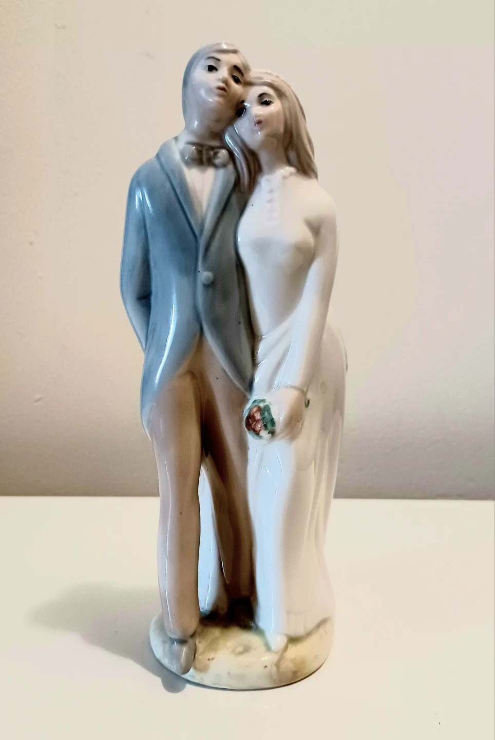 Handmade Tengra Porcelain Bride & Groom Statue