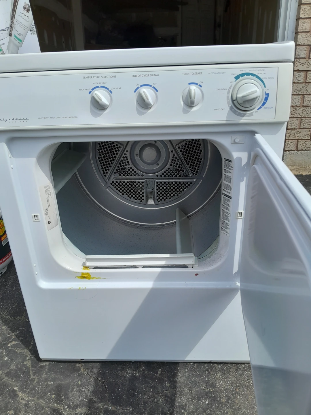 Frigidaire Electric Dryer - photo 2