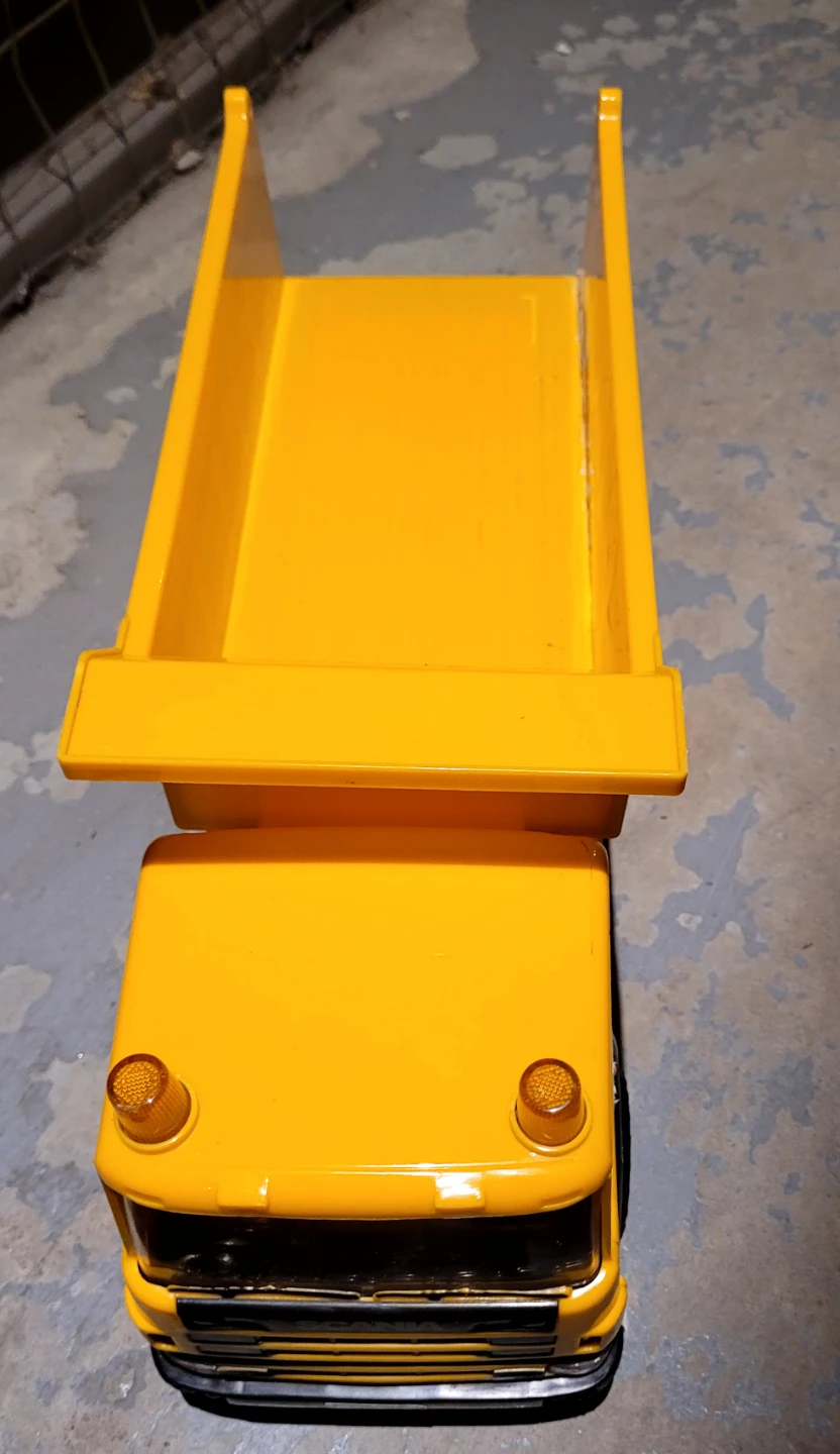 Scania MD 89 Yellow Dump Truck Toy🥕 - photo 3