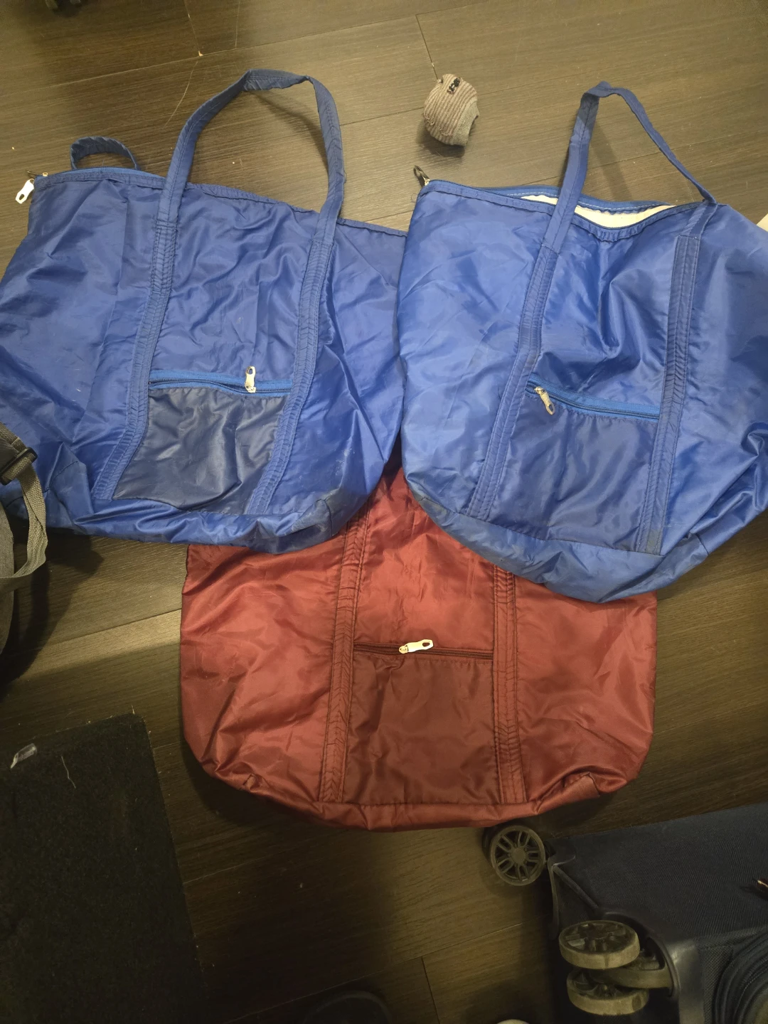 Set of 3 Blue and Red Foldable Tote Bags