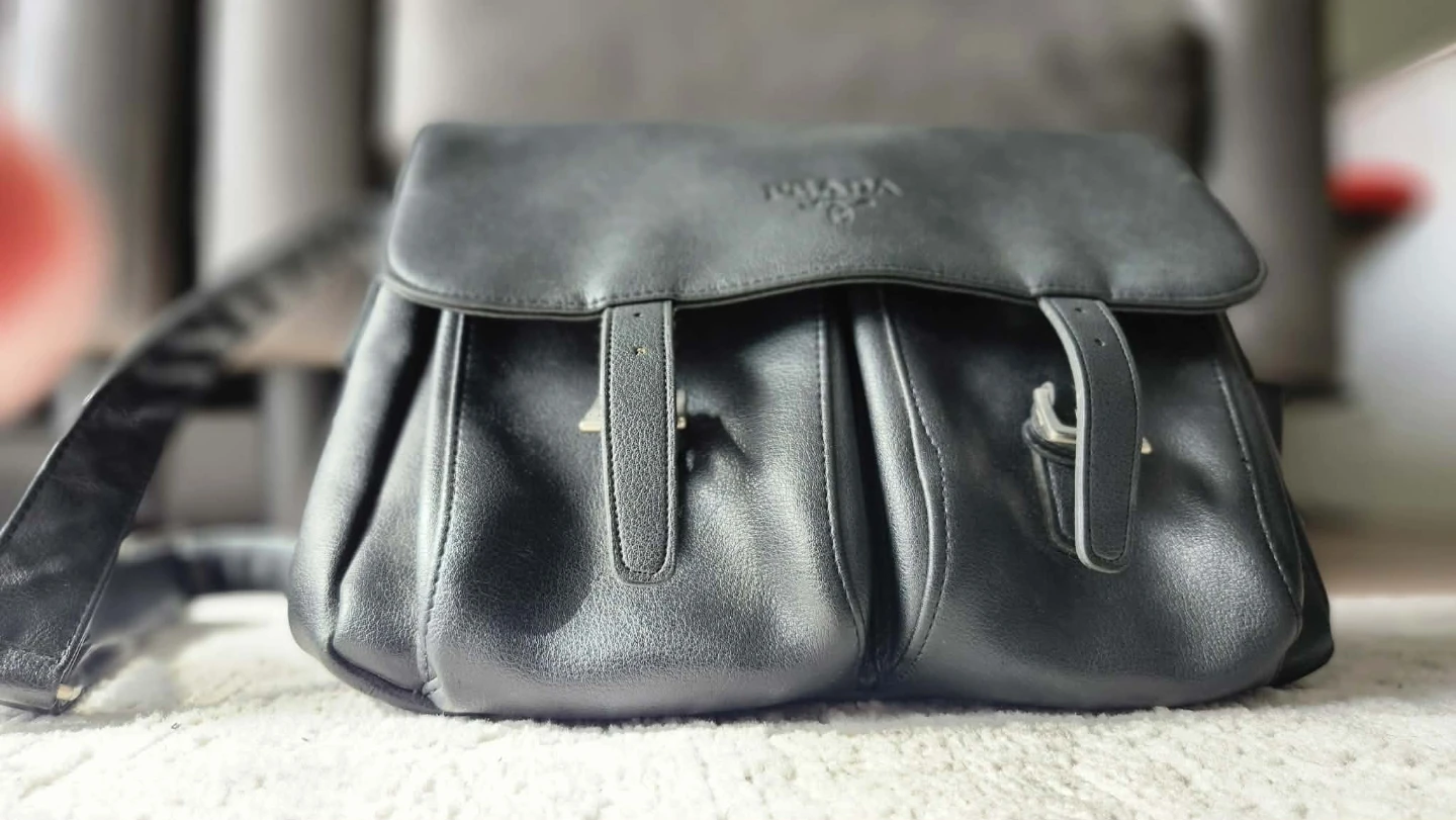 Prada Black Leather Shoulder Bag - photo 3