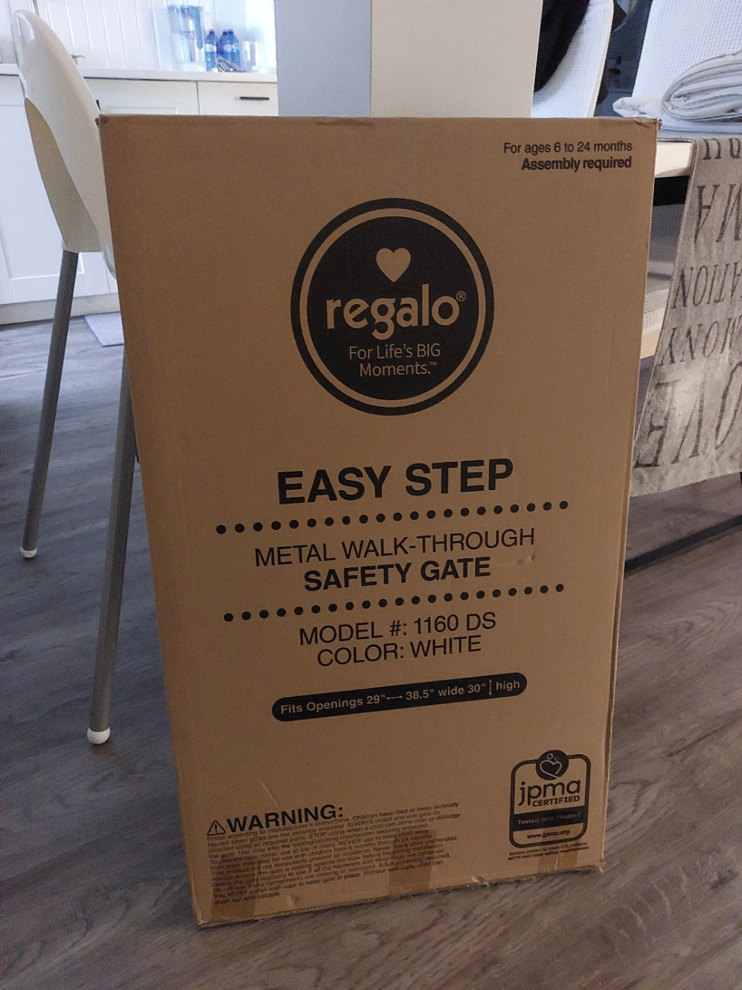 Regalo Easy Step Metal Walk-Through Safety Gate - White - photo 2