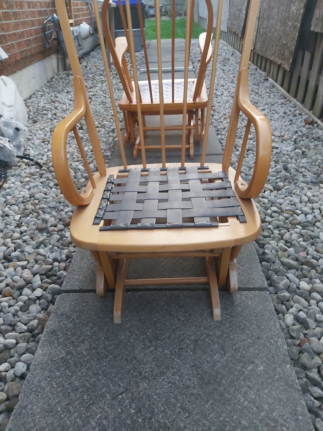Wooden Rocking Chair - photo 2