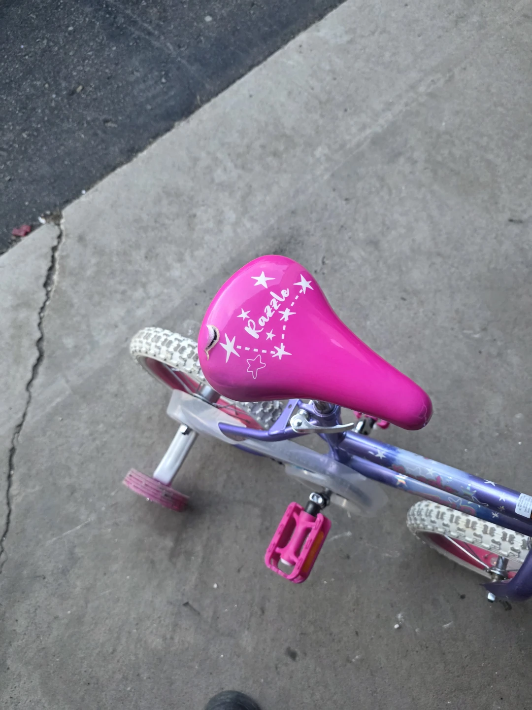 Kids' Purple and Pink Bicycle with Training Wheels - photo 3