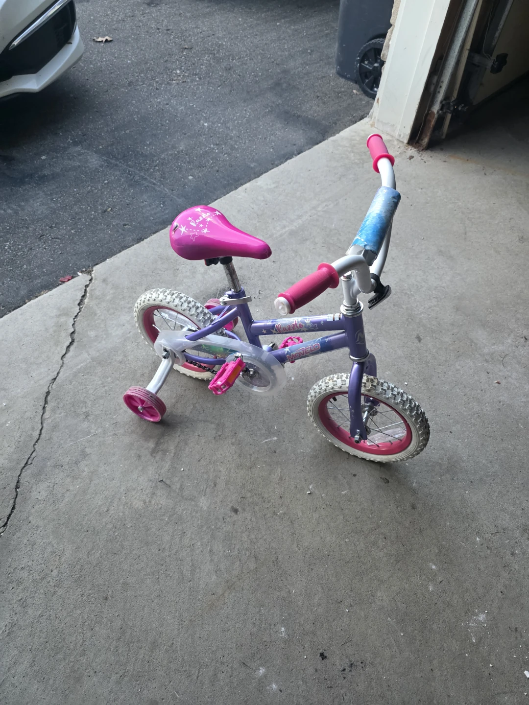 Kids' Purple and Pink Bicycle with Training Wheels - photo 4