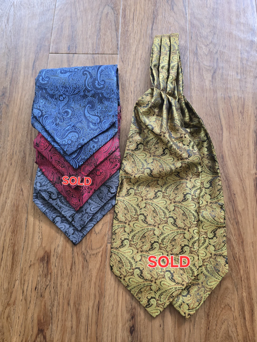 $10 each: Ascot/Cravat tie (Wedding&Party) - photo 2
